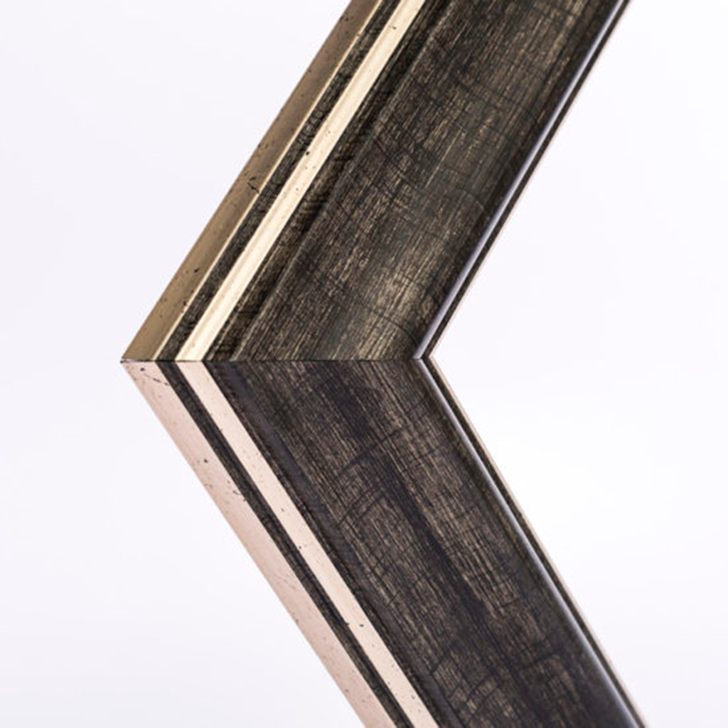 Marco tradicional con relieve Negro platinado