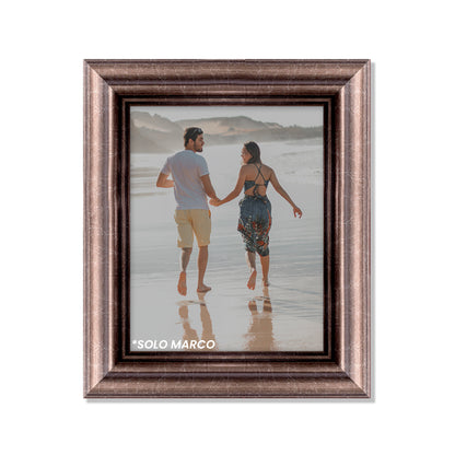 Marco tradicional con relieves color Bronce