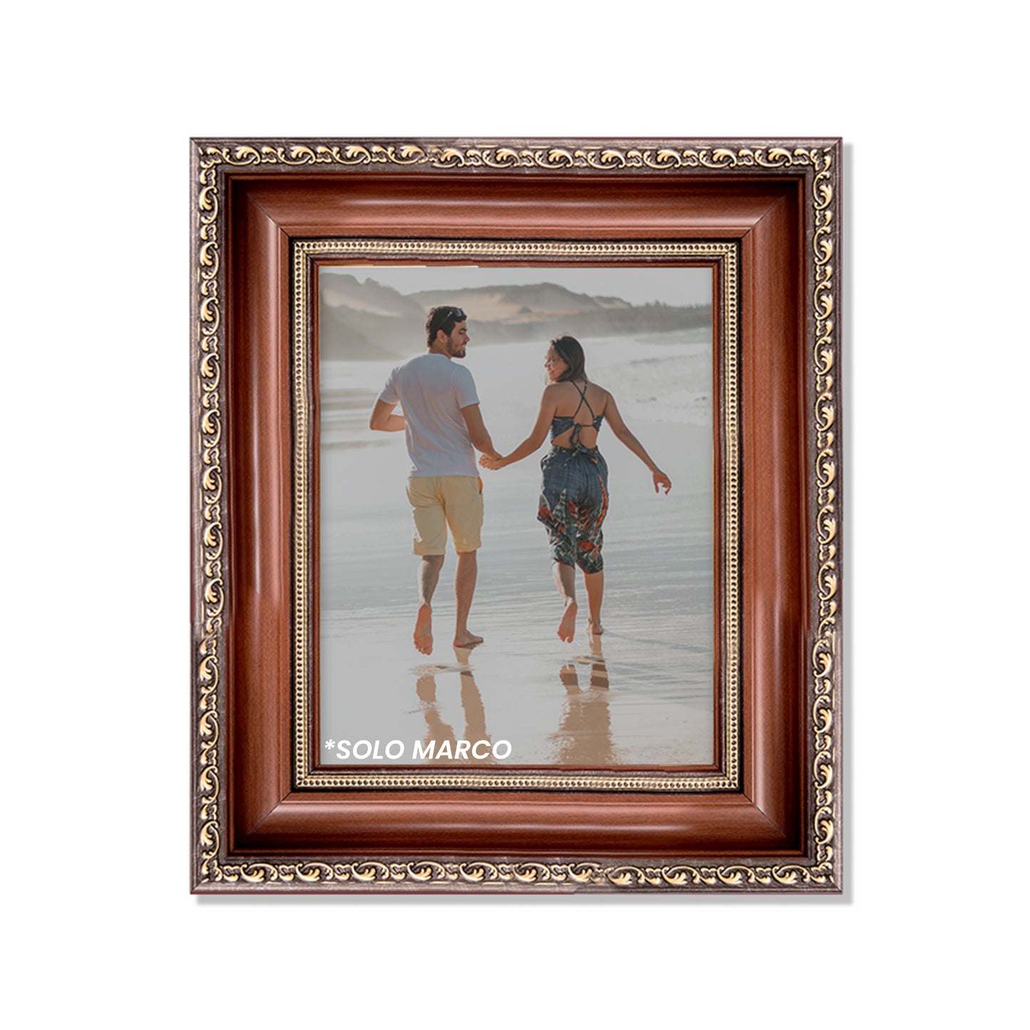 Marco tradicional grabado texturizado dorado con nogal